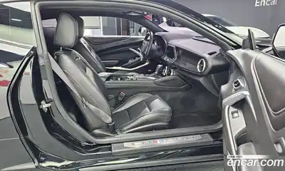 Chevrolet Camaro 2017 6.2 Автомат в Москве № 614402, миниатюра 11