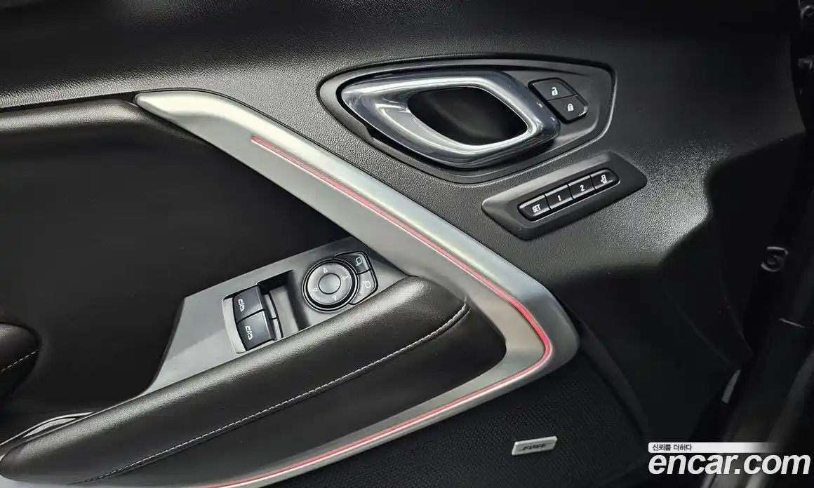 Chevrolet Camaro 2017 6.2 Автомат в Москве № 614402, фото 17