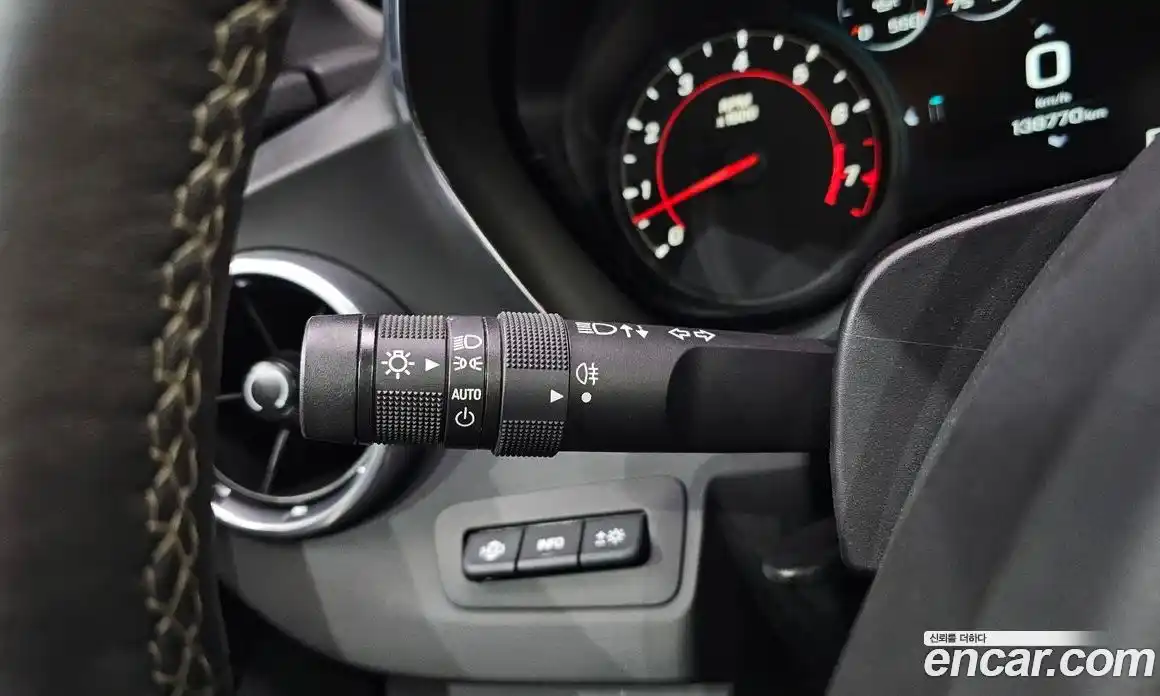 Chevrolet Camaro 2017 6.2 Автомат в Москве № 614402, фото 18