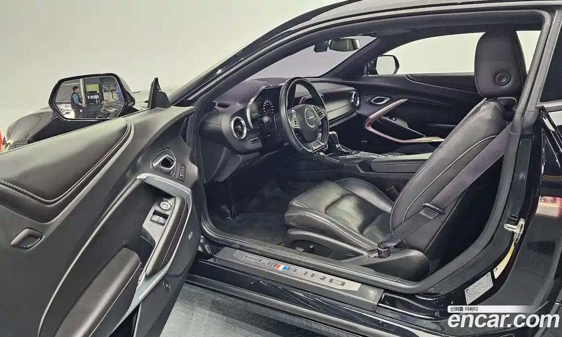 Chevrolet Camaro 2017 6.2 Автомат в Москве № 614402, фото 10