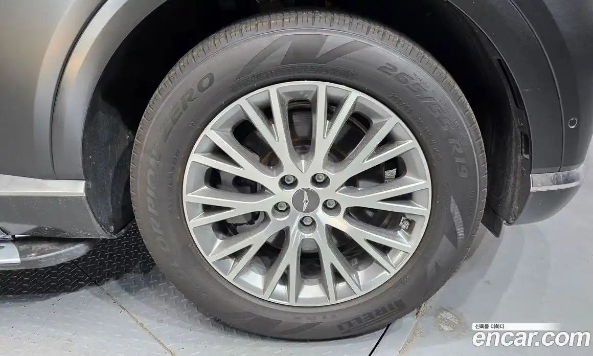 Genesis GV80 2023 2.5 Автомат в Москве № 614827, фото 5