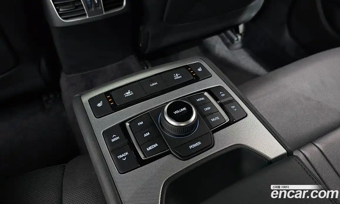 Genesis G80 2018 3.3 Автомат в Москве № 614958, фото 19