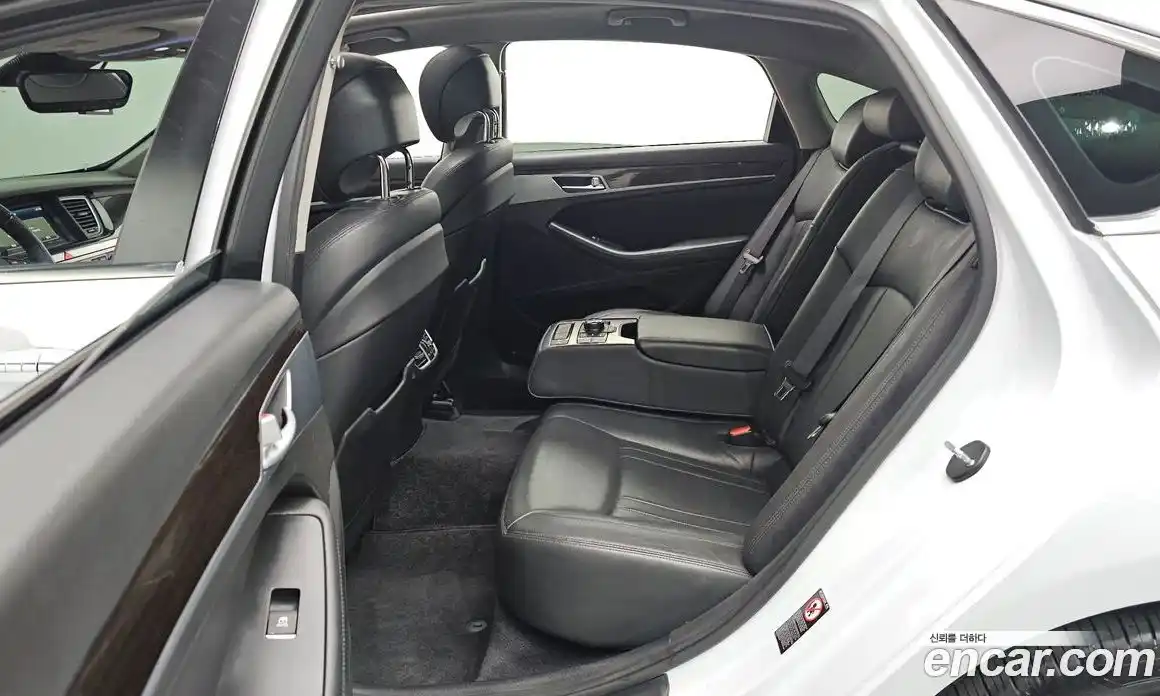 Genesis G80 2018 3.3 Автомат в Москве № 615022, фото 13