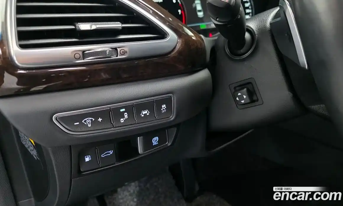 Genesis EQ900 2016 3.8 Автомат в Москве № 615607, фото 13