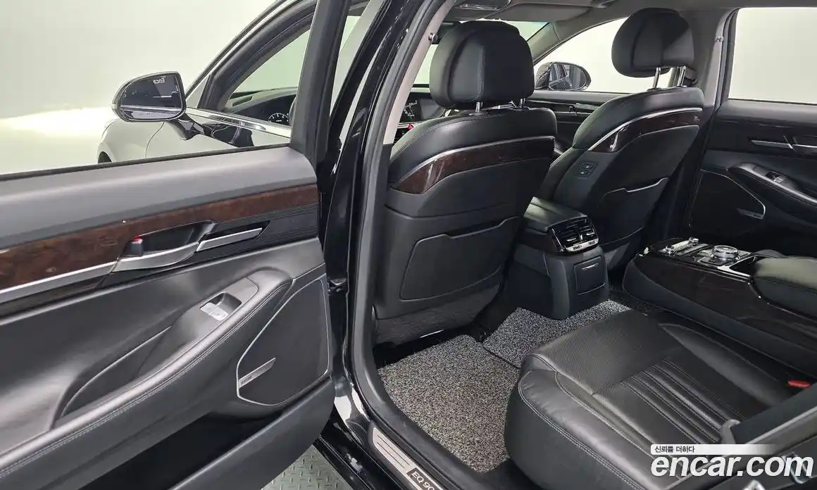 Genesis EQ900 2016 3.8 Автомат в Москве № 615607, фото 17