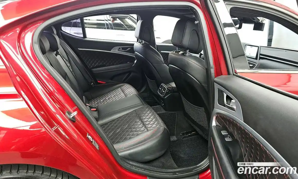 Genesis G70 2019 2.0 Автомат в Москве № 615683, фото 12