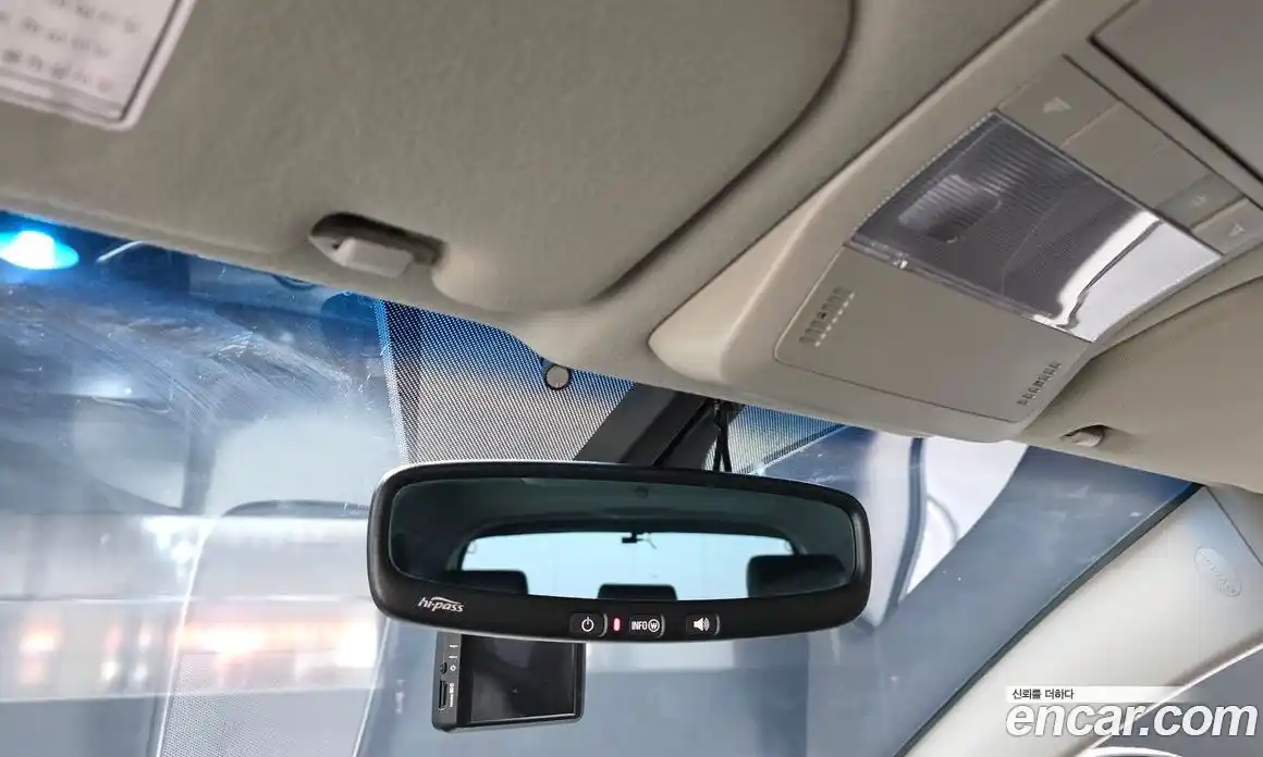 Chevrolet Captiva 2015 2.0 Автомат в Москве № 615704, фото 16