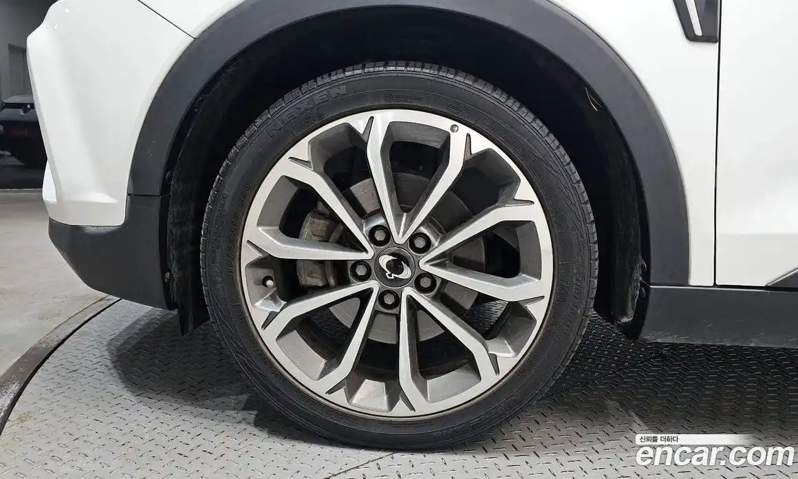 SsangYong TIBOLI 2019 1.6 Автомат в Москве № 616024, фото 5