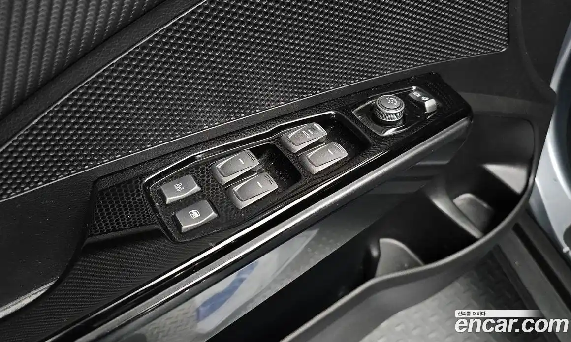 SsangYong TIBOLI 2022 1.5 Автомат в Москве № 616142, фото 17