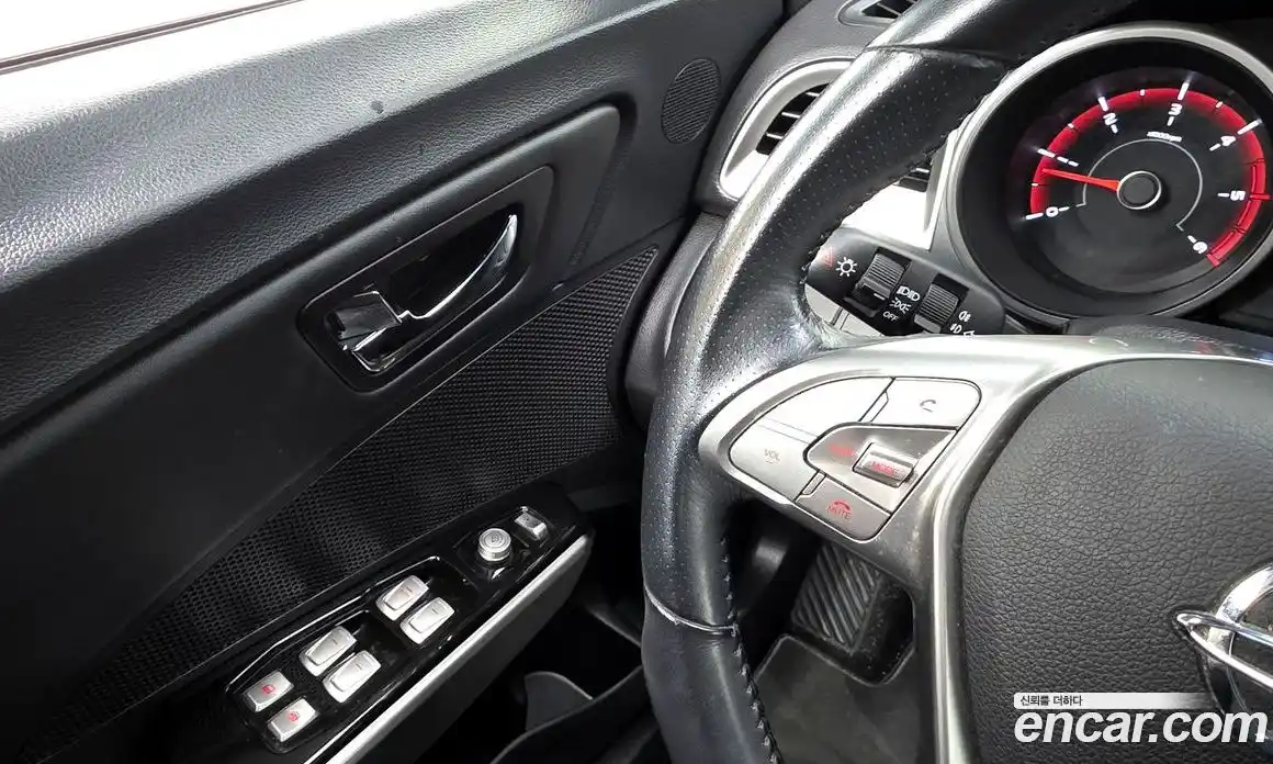 SsangYong TIBOLI 2016 1.6 Автомат в Москве № 616414, фото 17