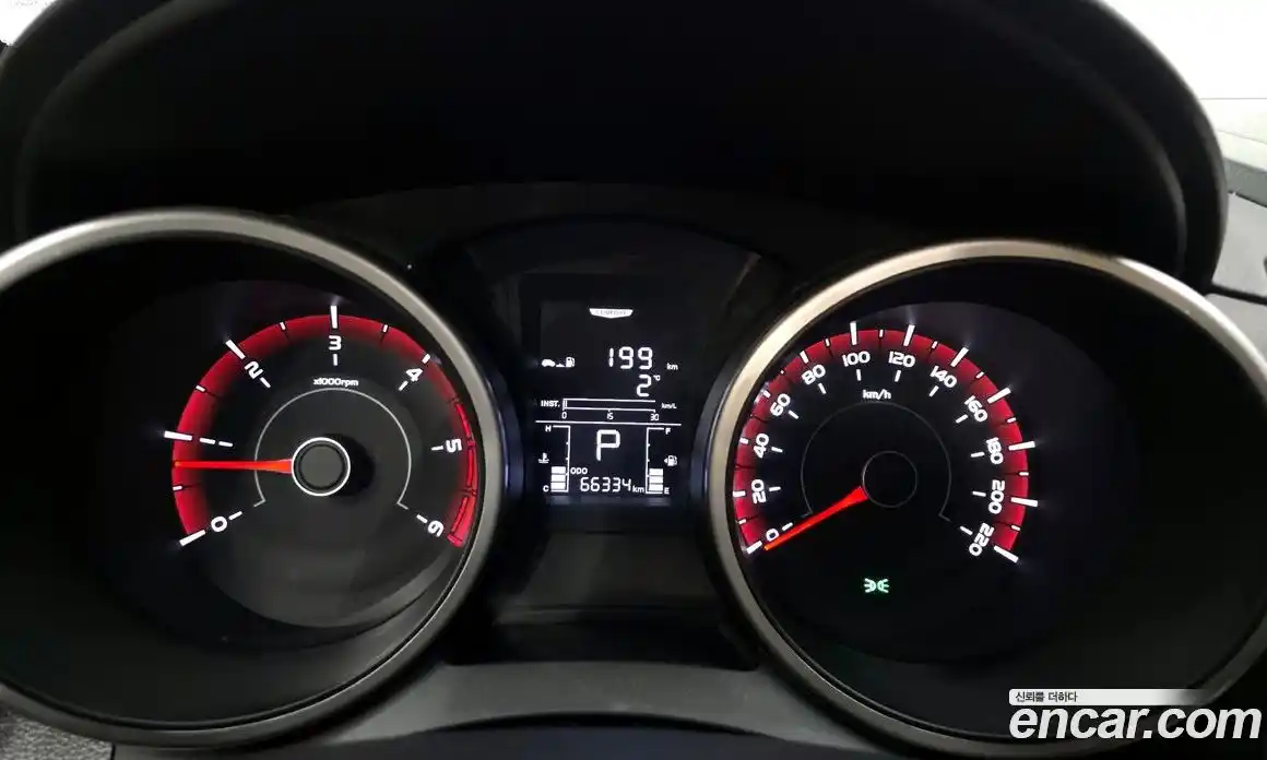 SsangYong TIBOLI 2016 1.6 Автомат в Москве № 616414, фото 8