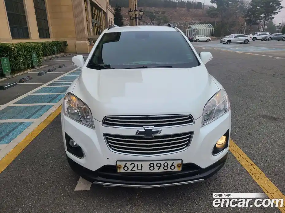 Chevrolet Trax 2015 1.4 Автомат в Москве № 616726, фото 3