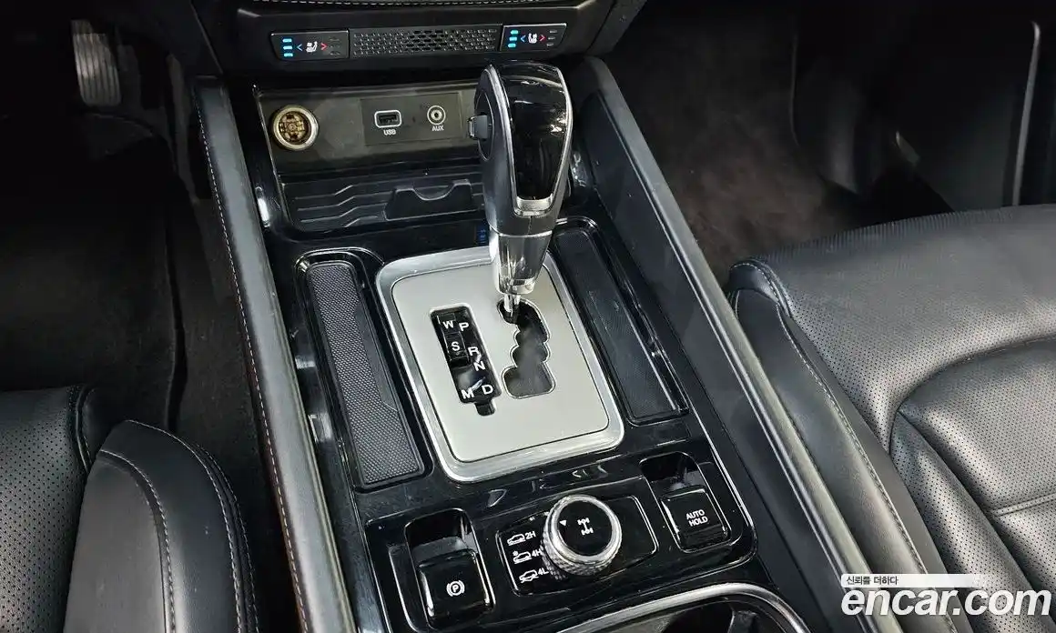 SsangYong Rexton 2018 2.2 Автомат в Москве № 616800, фото 9