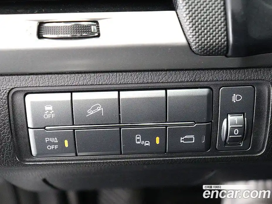 SsangYong Rexton 2018 2.2 Автомат в Москве № 617406, фото 13