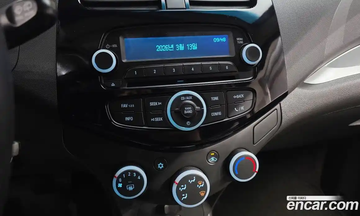 Chevrolet Spark 2014 1.0 Автомат в Москве № 618229, фото 15