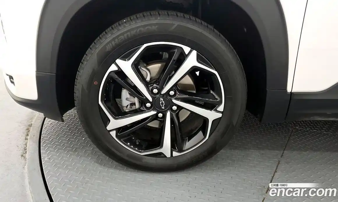 Chevrolet TrailBlazer 2023 1.3 Автомат в Москве № 618258, фото 5