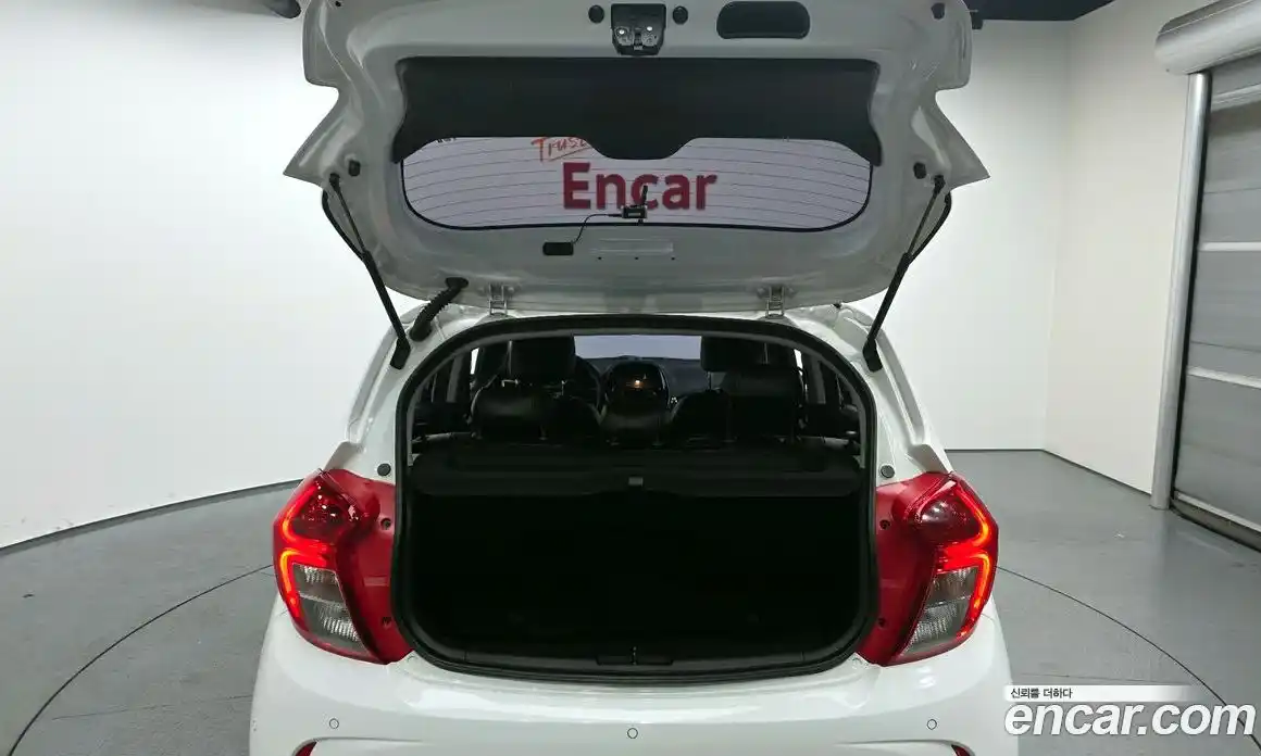 Chevrolet Spark 2019 1.0 Автомат в Москве № 618321, фото 20