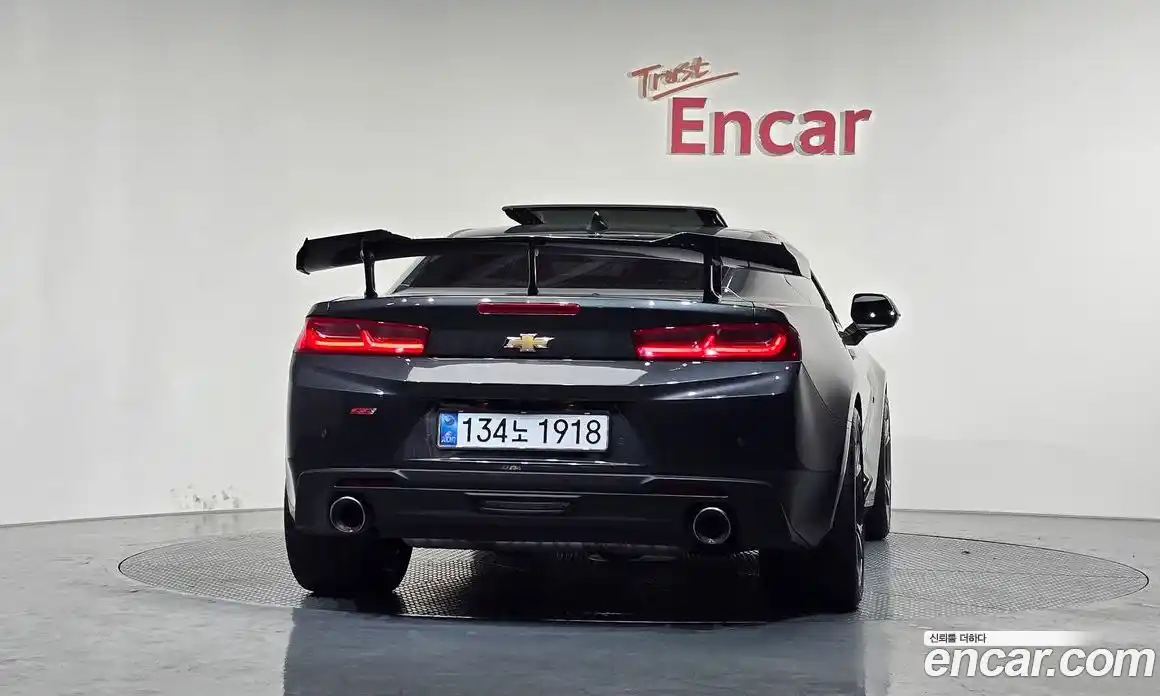 Chevrolet Camaro 2017 6.2 Автомат в Москве № 618356, фото 4