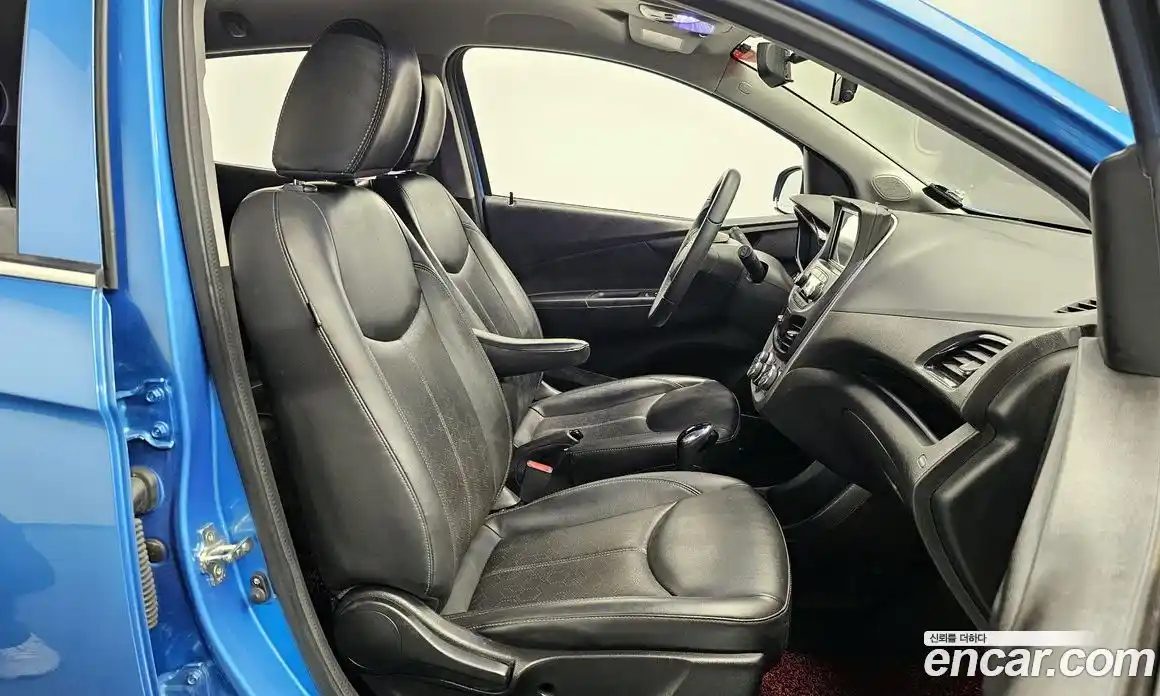 Chevrolet Spark 2016 1.0 Автомат в Москве № 618470, фото 10