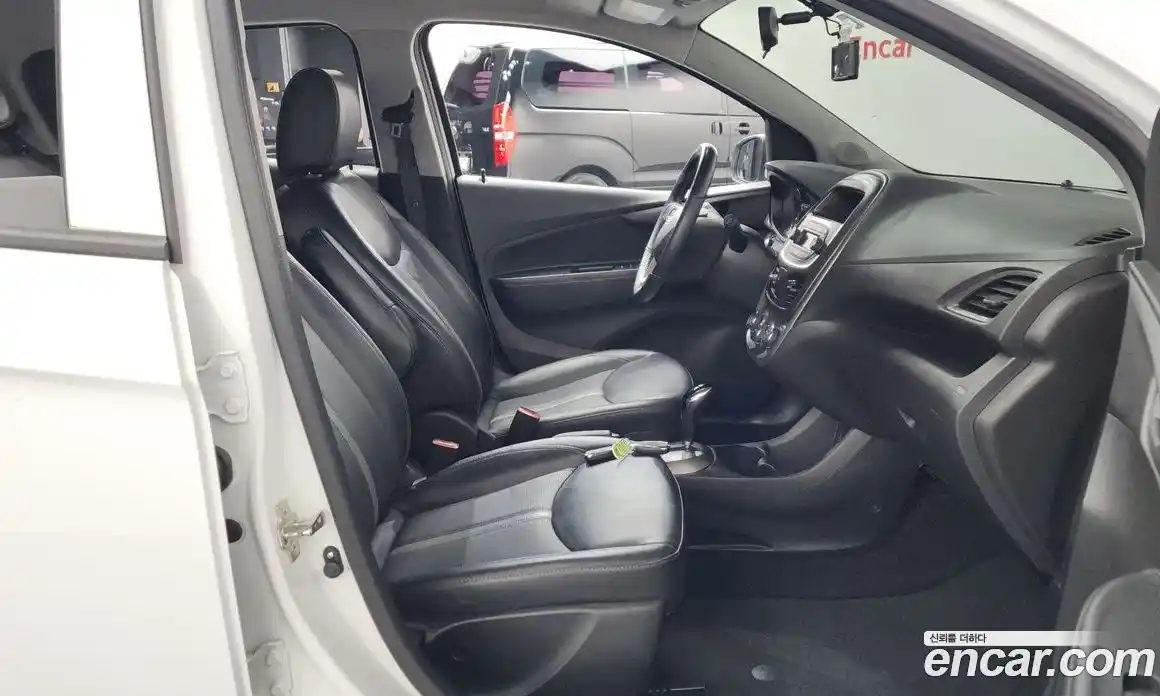 Chevrolet Spark 2019 1.0 Автомат в Москве № 618509, фото 11