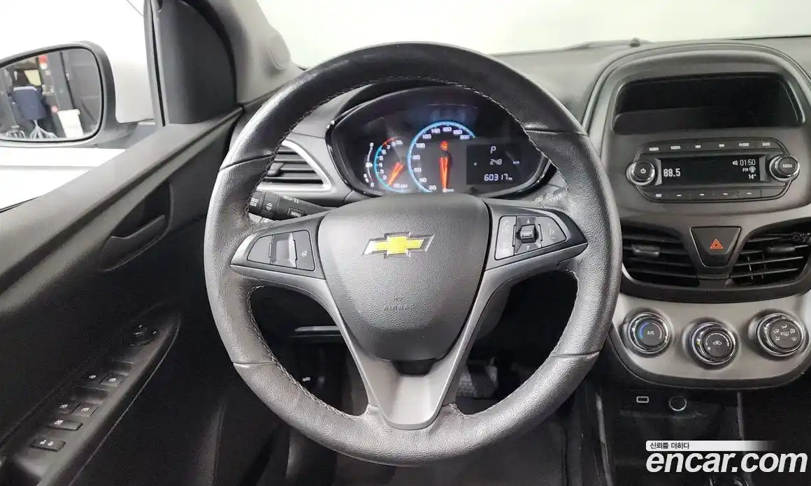Chevrolet Spark 2019 1.0 Автомат в Москве № 618509, фото 13