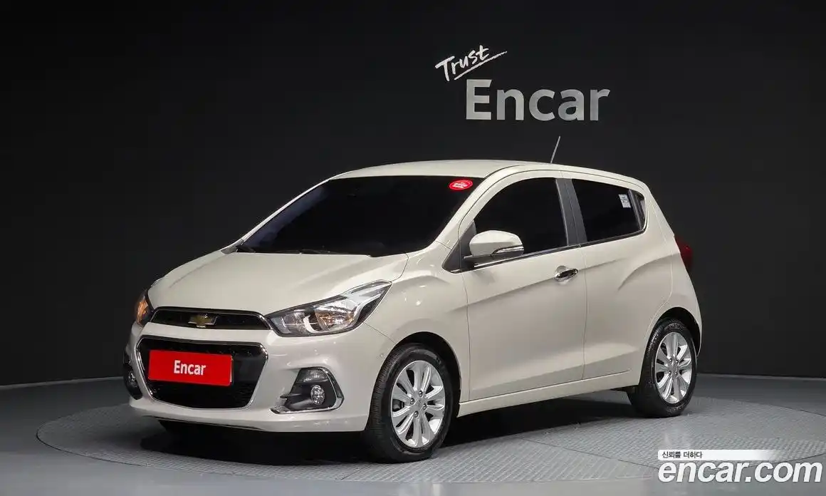 Chevrolet Spark 2017 1.0 Автомат в Москве № 618521, фото 1