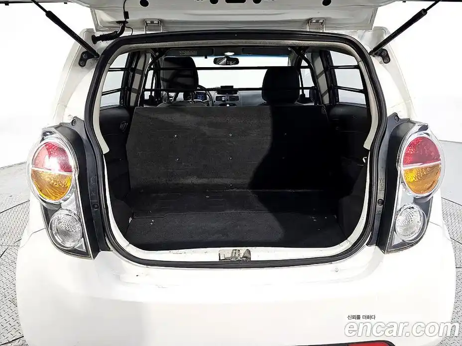 Chevrolet Spark 2012 1.0 Автомат в Москве № 618573, фото 15