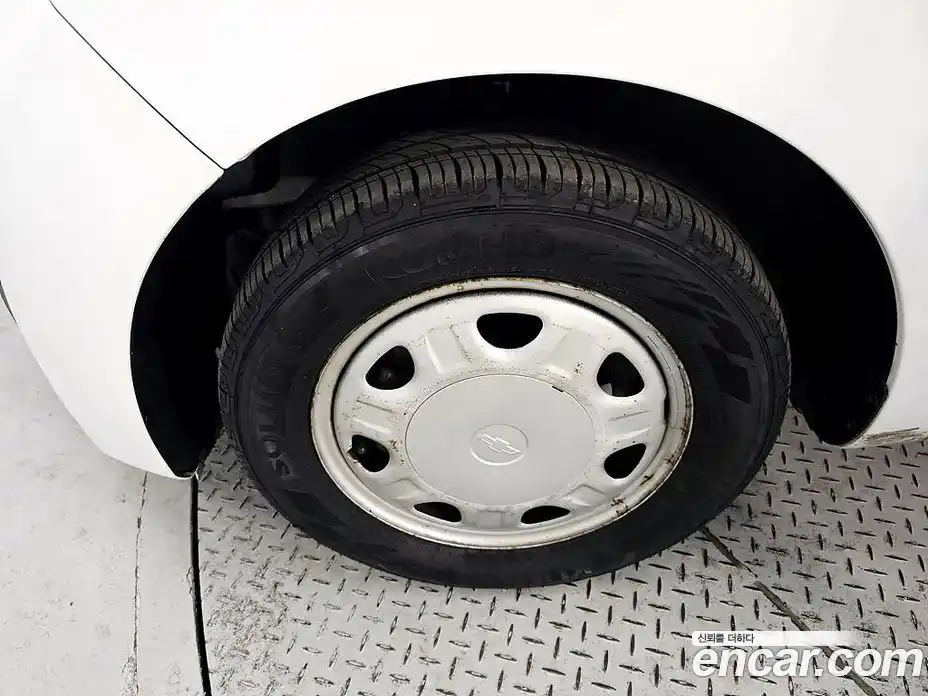 Chevrolet Spark 2012 1.0 Автомат в Москве № 618573, фото 16