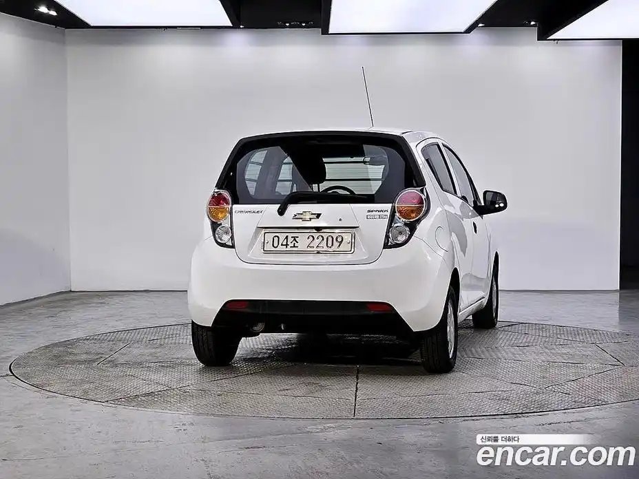 Chevrolet Spark 2012 1.0 Автомат в Москве № 618573, фото 3