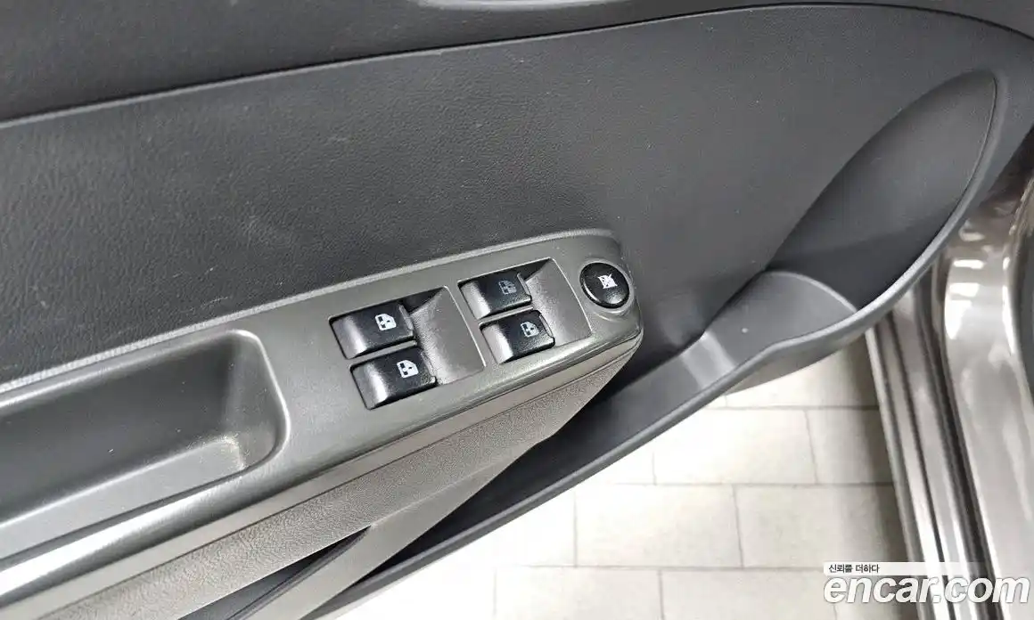 Chevrolet Spark 2012 1.0 Механическая в Москве № 618607, фото 14