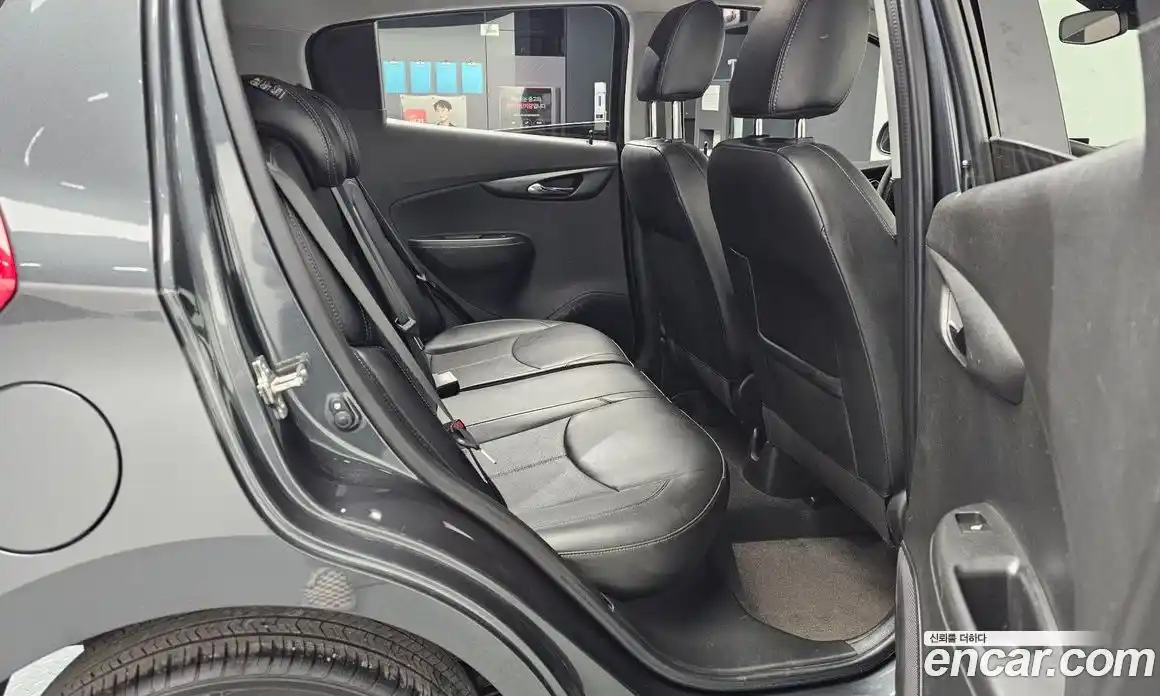 Chevrolet Spark 2017 1.0 Автомат в Москве № 618874, фото 12