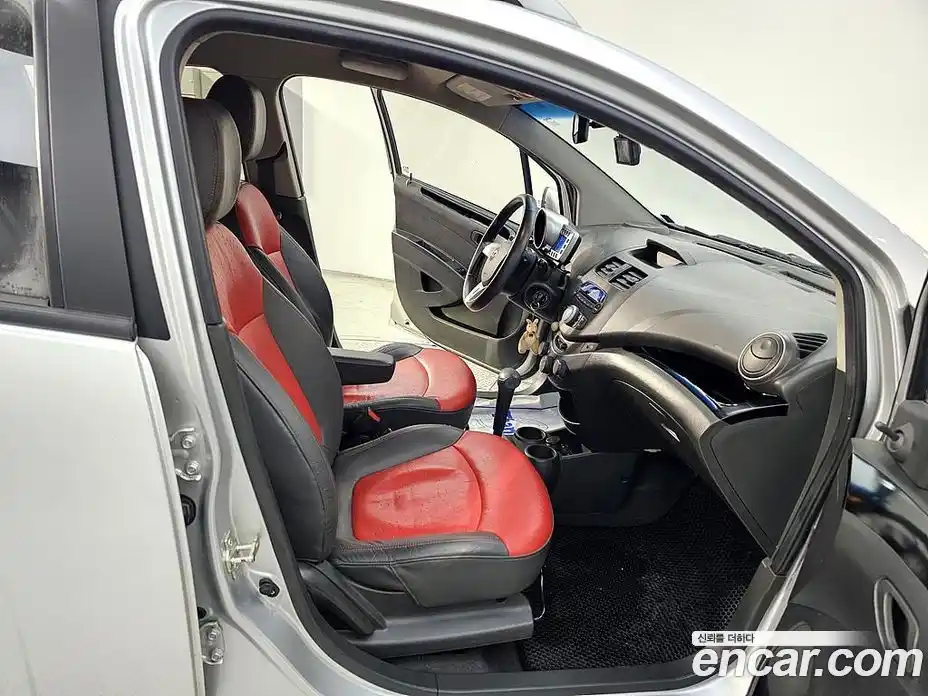 Chevrolet Matiz 2010 1.0 Автомат в Москве № 618969, фото 11