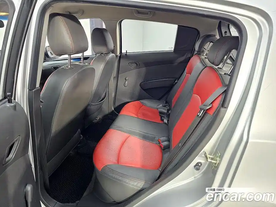 Chevrolet Matiz 2010 1.0 Автомат в Москве № 618969, фото 9