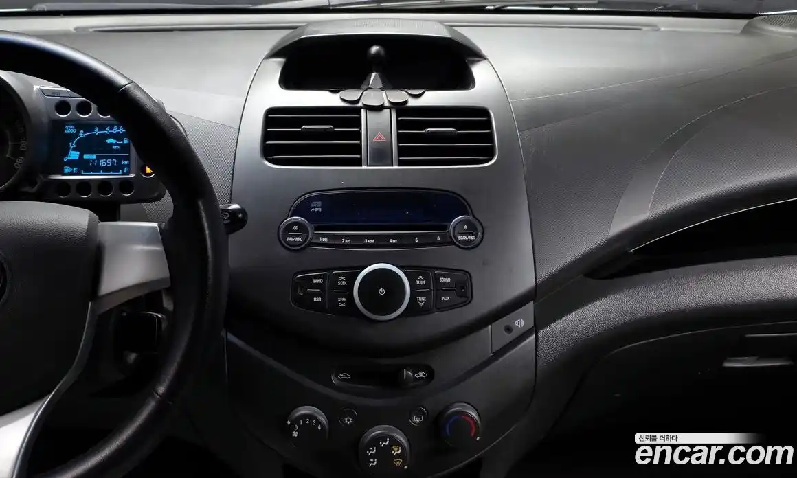 Chevrolet Matiz 2010 1.0 Автомат в Москве № 619076, фото 14