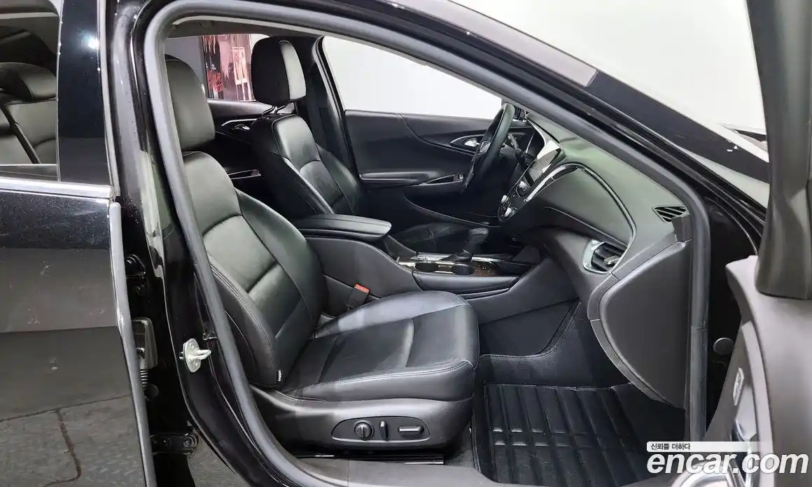 Chevrolet Malibu 2017 1.5 Автомат в Москве № 619078, фото 12