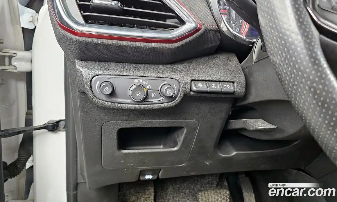 Chevrolet TrailBlazer 2021 1.3 Автомат в Москве № 619209, фото 16