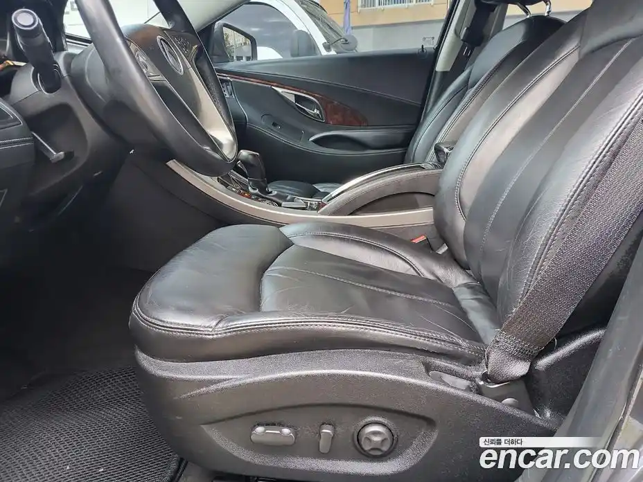 Chevrolet Alpheon 2015 2.4 Автомат в Москве № 619389, фото 11