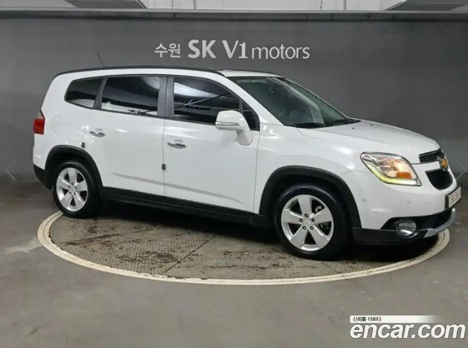 Chevrolet Orlando 2015 2.0 Автомат в Москве № 619418, фото 3