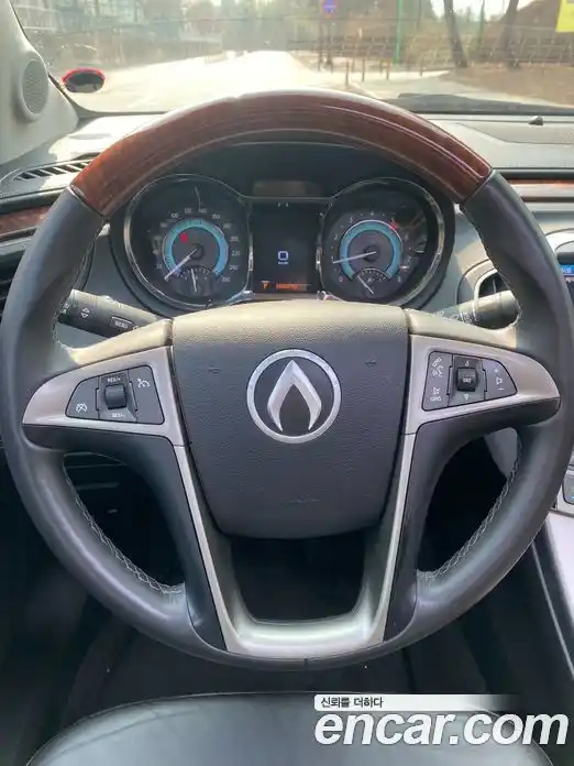 Chevrolet Alpheon 2015 2.4 Автомат в Москве № 619473, фото 14