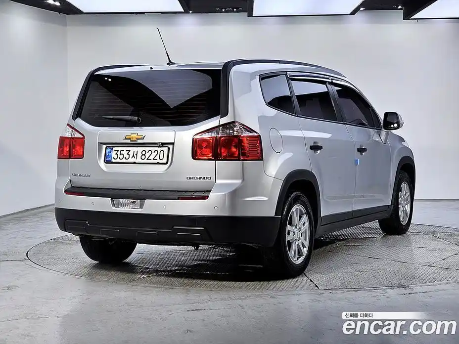 Chevrolet Orlando 2017 2.0 Автомат в Москве № 619535, фото 4