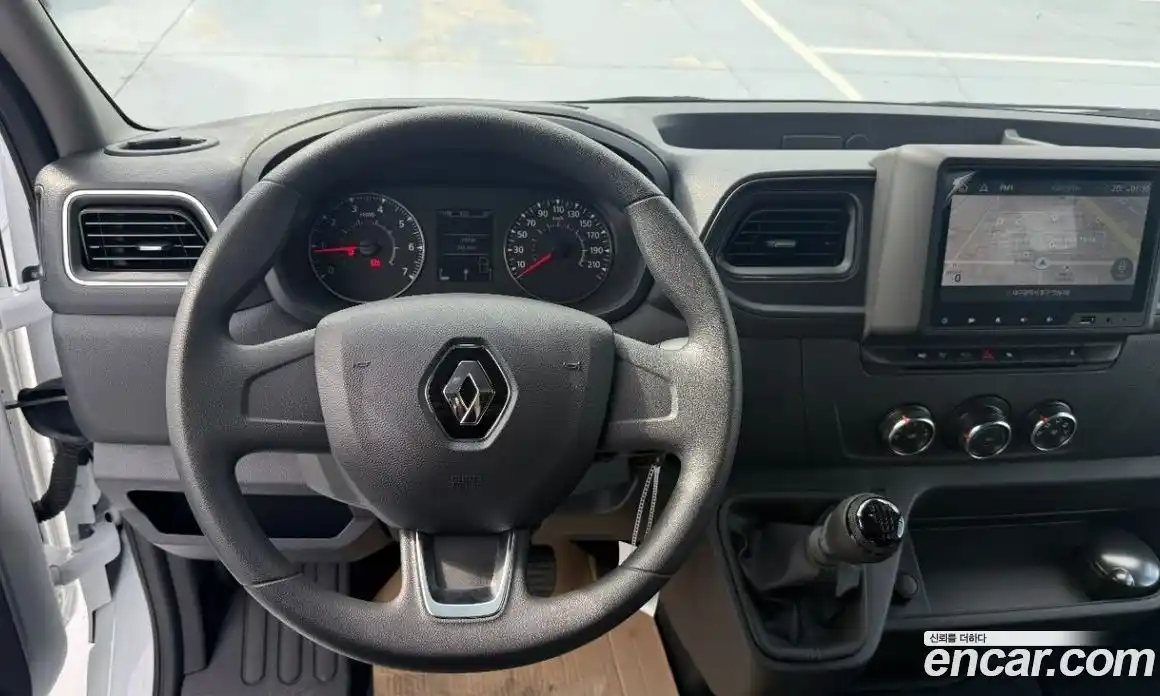 Renault Master 2024 2.3 Механическая в Москве № 619566, фото 12