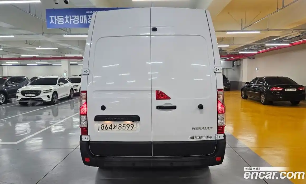 Renault Master 2024 2.3 Механическая в Москве № 619566, фото 4