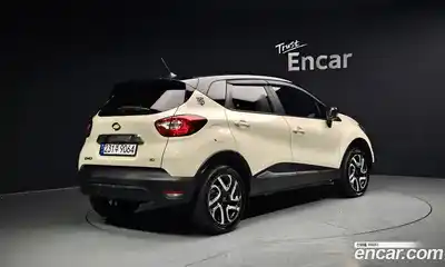 Renault QM3 2016 1.5 Автомат в Москве № 619706, миниатюра 2