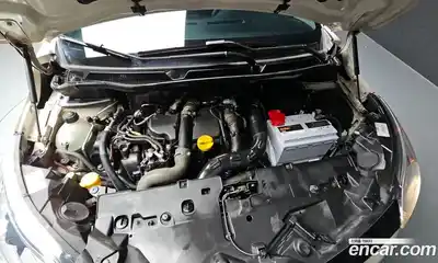 Renault QM3 2016 1.5 Автомат в Москве № 619706, миниатюра 6