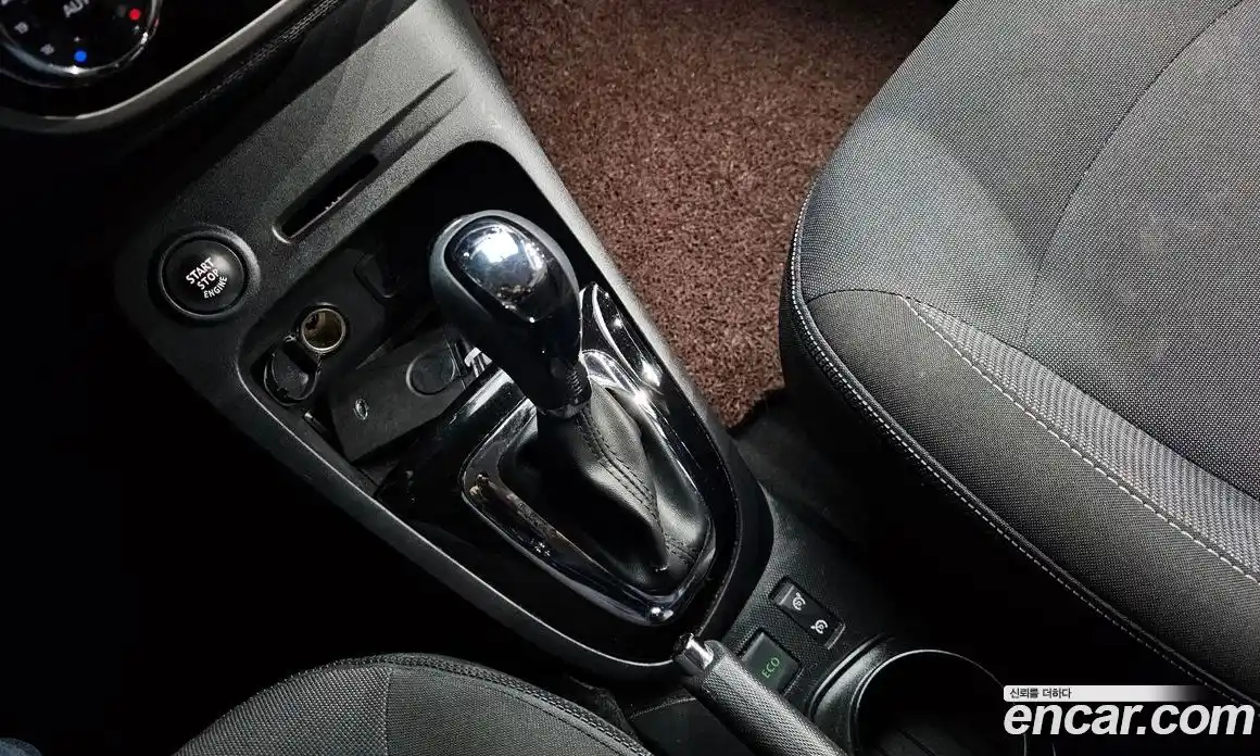 Renault QM3 2016 1.5 Автомат в Москве № 619706, фото 9