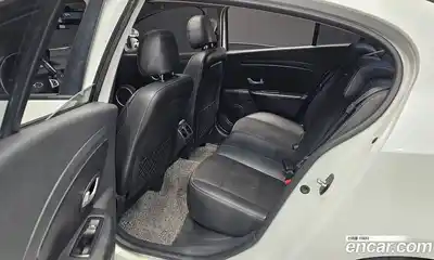 Renault SM3 2015 1.6 Автомат в Москве № 619919, миниатюра 11