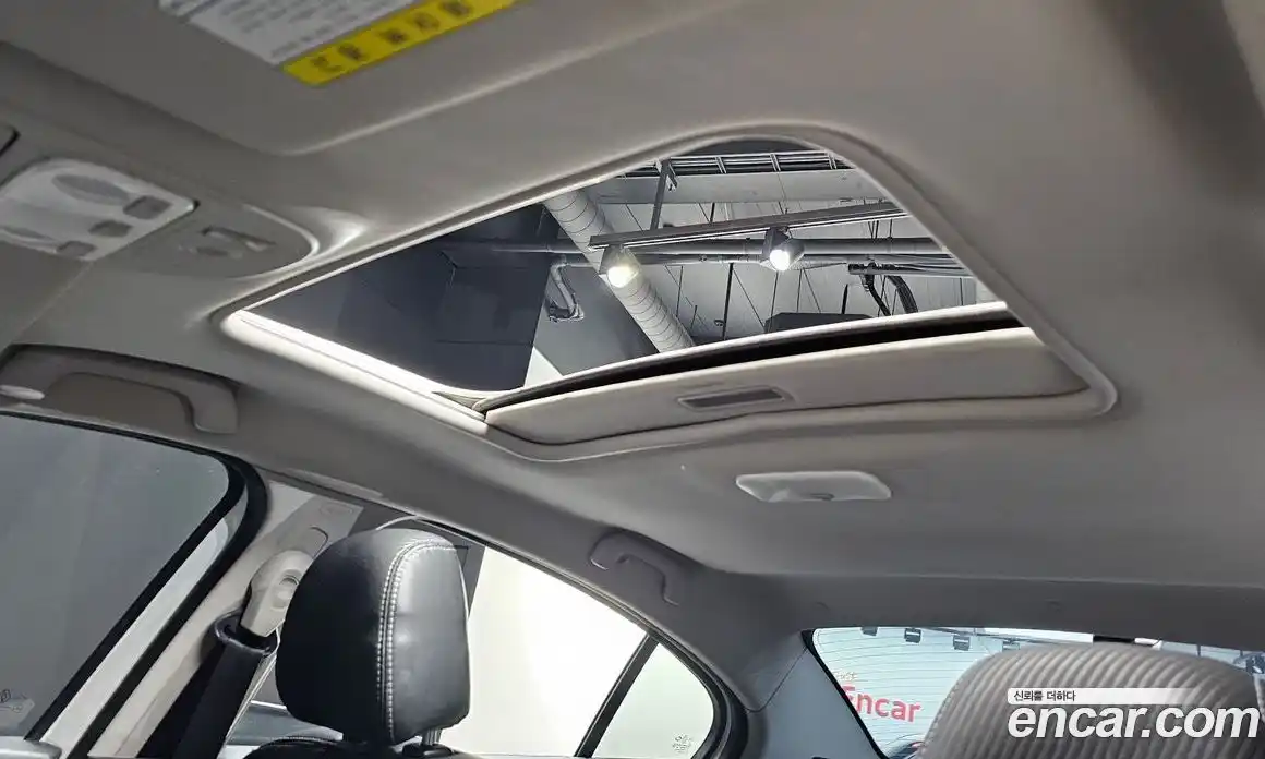 Renault SM3 2015 1.6 Автомат в Москве № 619919, фото 19