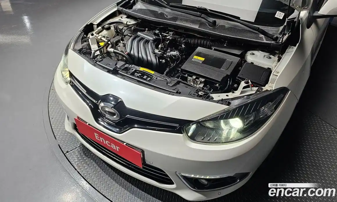 Renault SM3 2015 1.6 Автомат в Москве № 619919, фото 6