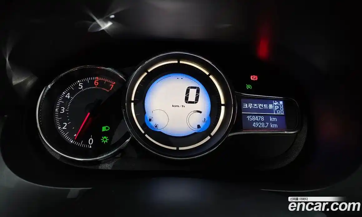 Renault SM3 2015 1.6 Автомат в Москве № 619919, фото 8