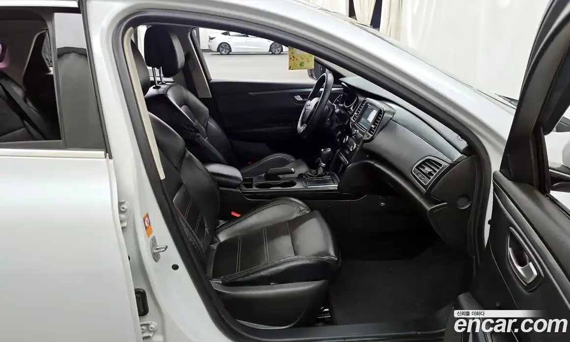 Renault SM6 2016 1.5 Автомат в Москве № 619985, фото 11